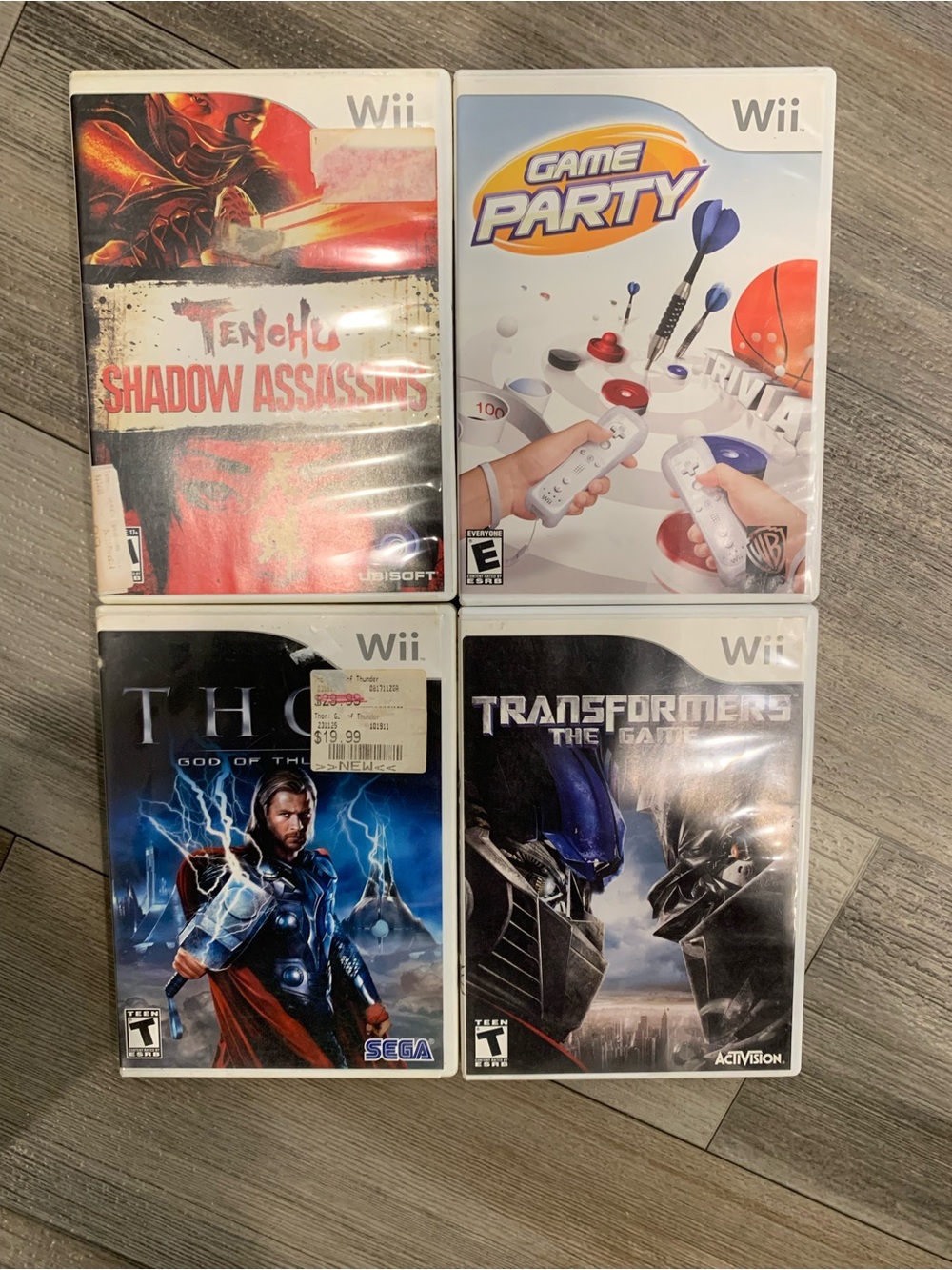 *Sold*Nintendo Wii Game bundle